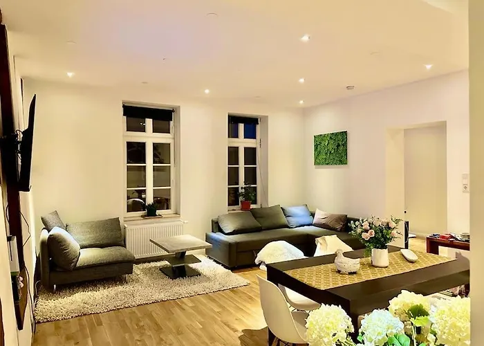 Am Schloss 2 - Bestes In *